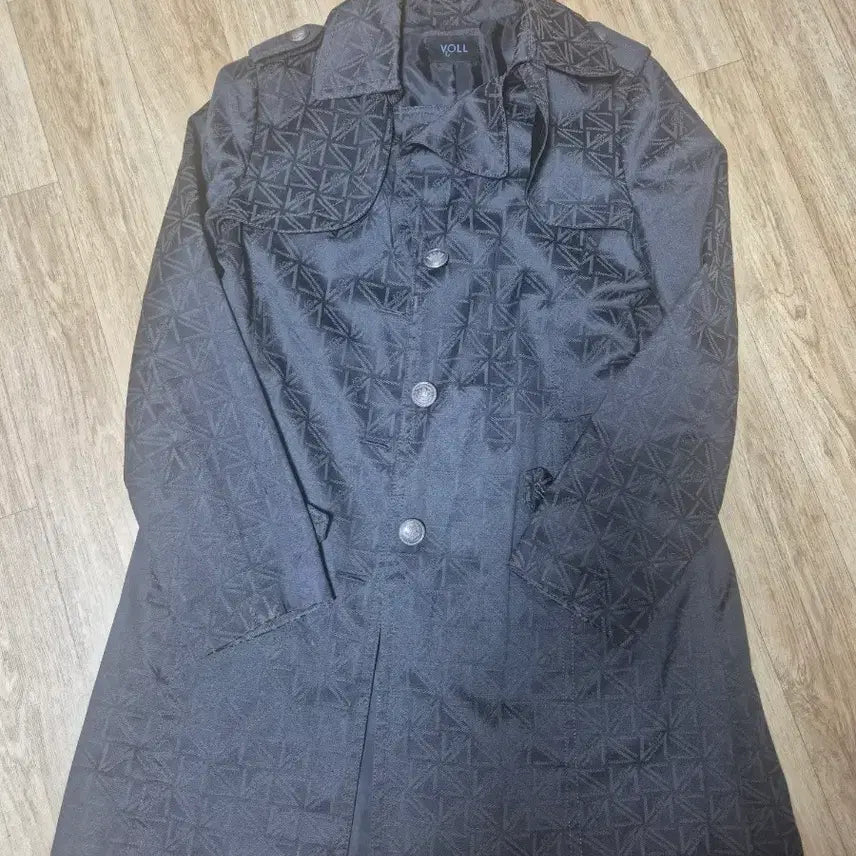 [BUNJANG] VOLL Women's Black Pattern Coat / VOLL 여성 블랙 패턴 코트