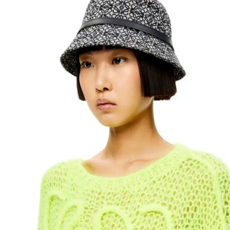 [BUNJANG] Loewe Logo Bucket Hat / 로에베 로고 버킷햇