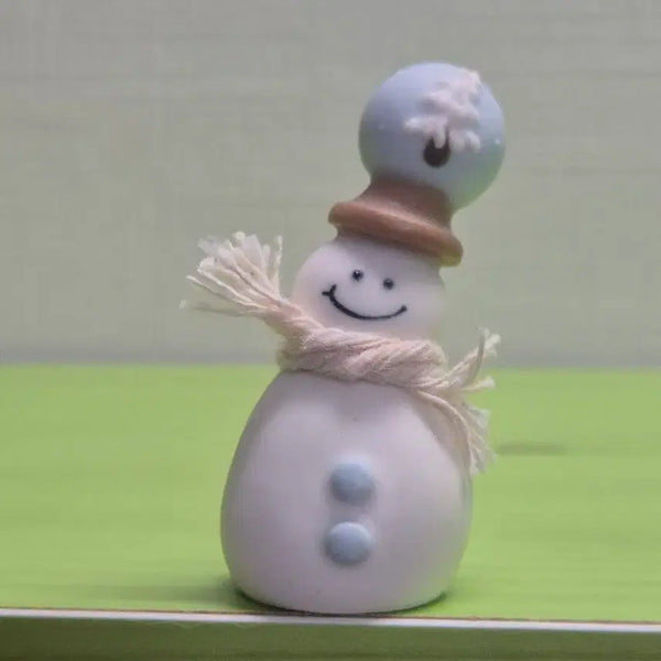 [BUNJANG] May's Drop Ceramic Snowman Figurine / 오월의 방울 도자기 눈사람 피규어 인형