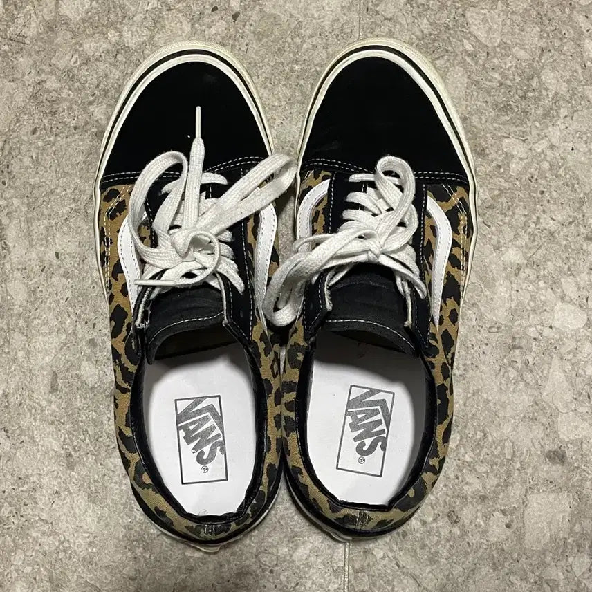 [BUNJANG] Vans Old Skool Leopard Sneakers / 반스 올드스쿨 레오파드