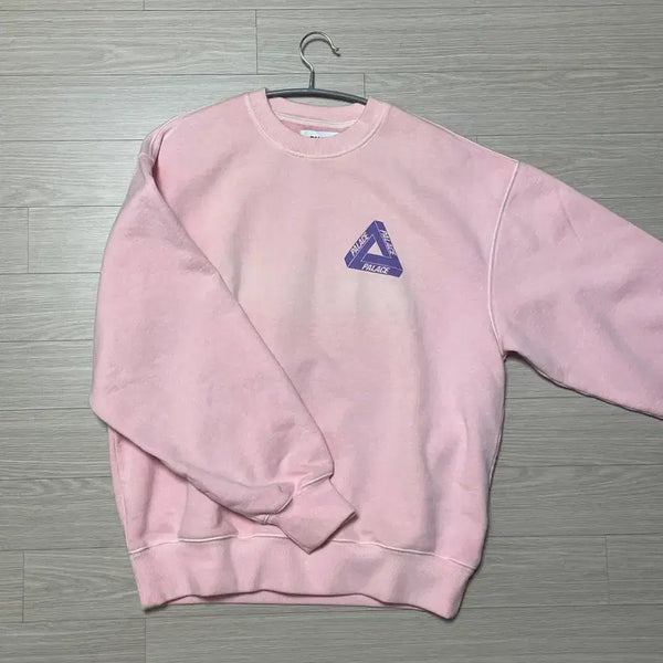 [BUNJANG] Palace Sweatshirt / 팔라스 스웻