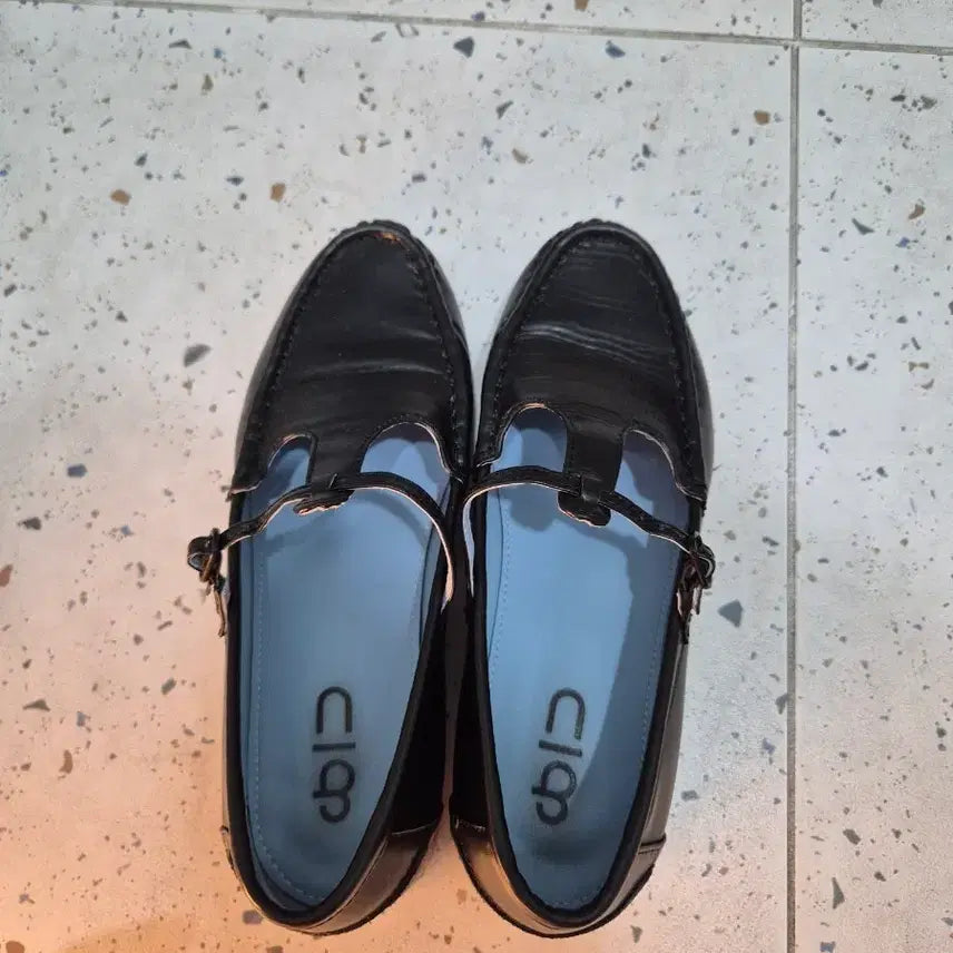 [BUNJANG] AND YOU Loafer Black / 앤유 로퍼