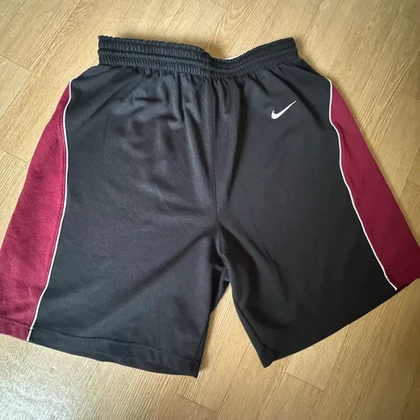 [BUNJANG] Nike Training Shorts Black/Burgundy / 나이키 트레이닝 반바지 블랙/버건디