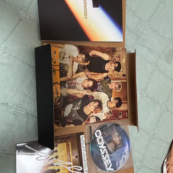 [BUNJANG] RIIZE RIIZE 'RIIZING' Album (Without Photocard) Opened / 라이즈 앨범 오디세이 포카제외 구성 개봉앨범