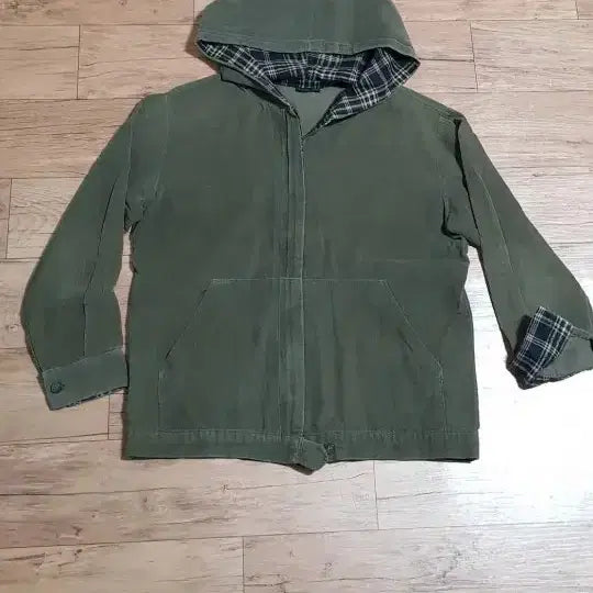 [BUNJANG] Lightweight Transitional Jumper with Hood / 얇은 간절기 점퍼