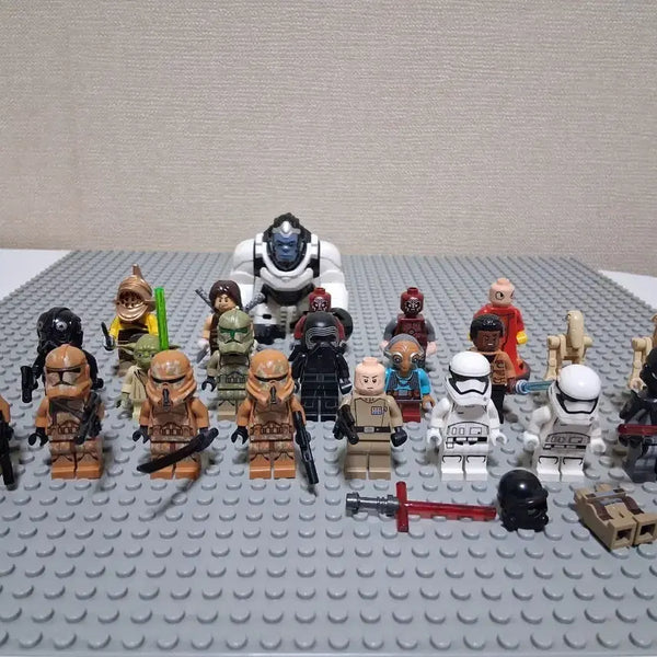 [BUNJANG] Lego Star Wars and Various Figures Bundle Set / 레고 스타워즈와 여러가지 피규어 일괄 판매