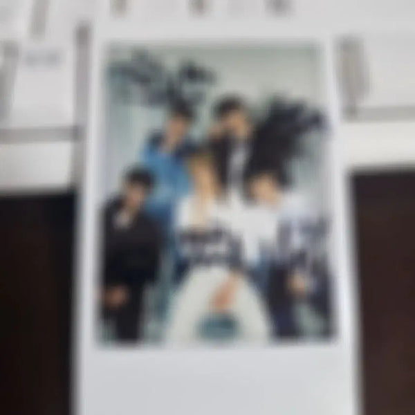 [BUNJANG] CIX 5 Members Group Signed Polaroid / cix 씨아이엑스 5인 단체 싸인 폴라