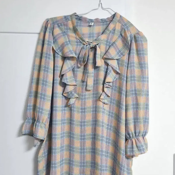 [BUNJANG] Checked Frill Ribbon 7/10 Sleeve Blouse / 체크 프릴 리본 7부 블라우스