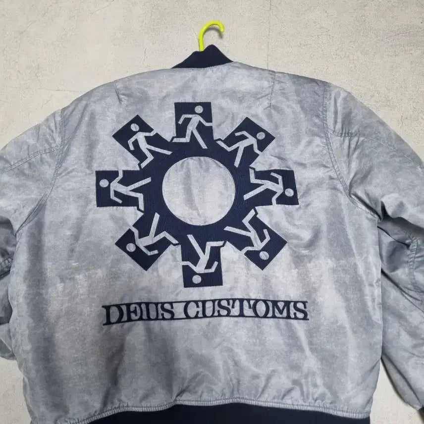 [BUNJANG] Deus Ex Machina Bomber Jacket / 데우스 봄버자켓