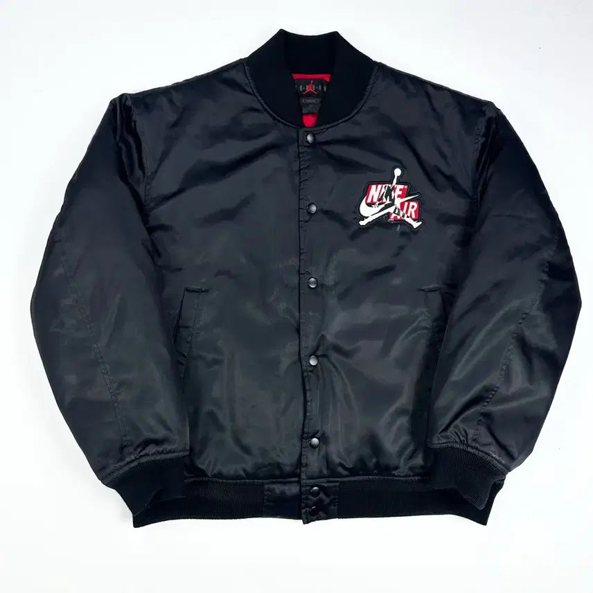 [BUNJANG] Nike Jordan Big Logo Varsity Jacket Black L / (오염존재, L) 나이키 조던 빅로고 바시티자켓 블랙