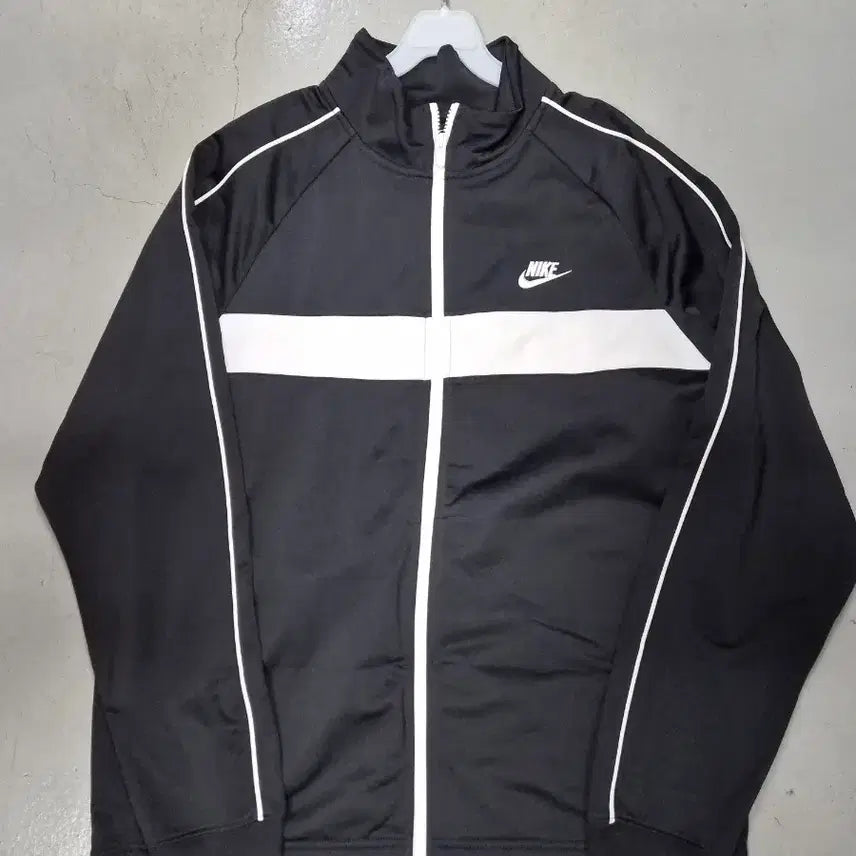 [BUNJANG] Nike Track Jacket Black White Line L / 나이키 트랙탑 블랙 화이트 라인L