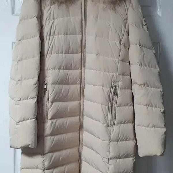 [BUNJANG] Nice Claup Padded Jacket Size 66 / 2회착용) 나이스클랍 패딩(66사이즈)