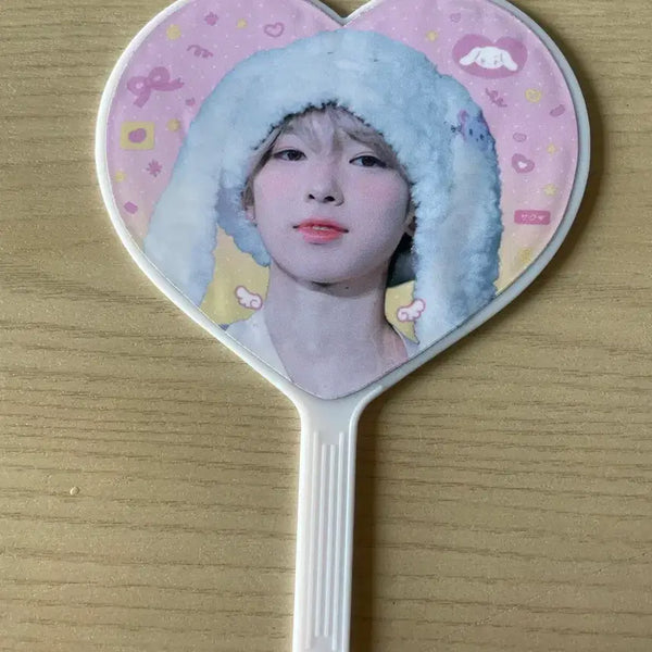 [BUNJANG] NCT WISH Sakuya Mini Uchiwa / 엔시티위시 사쿠야 미니 우치와 양도