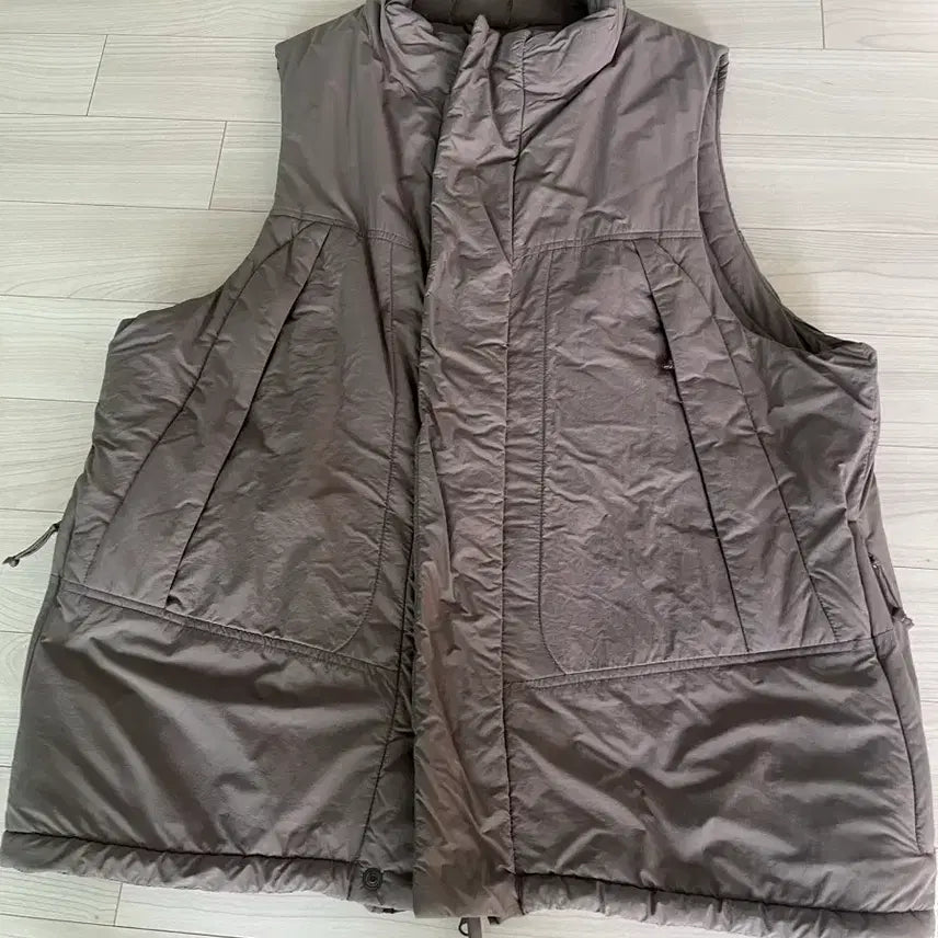[BUNJANG] Freaks Store Primaroft Vest Size S / 프릭스스토어 프리마로프트 베스트 S 사이즈