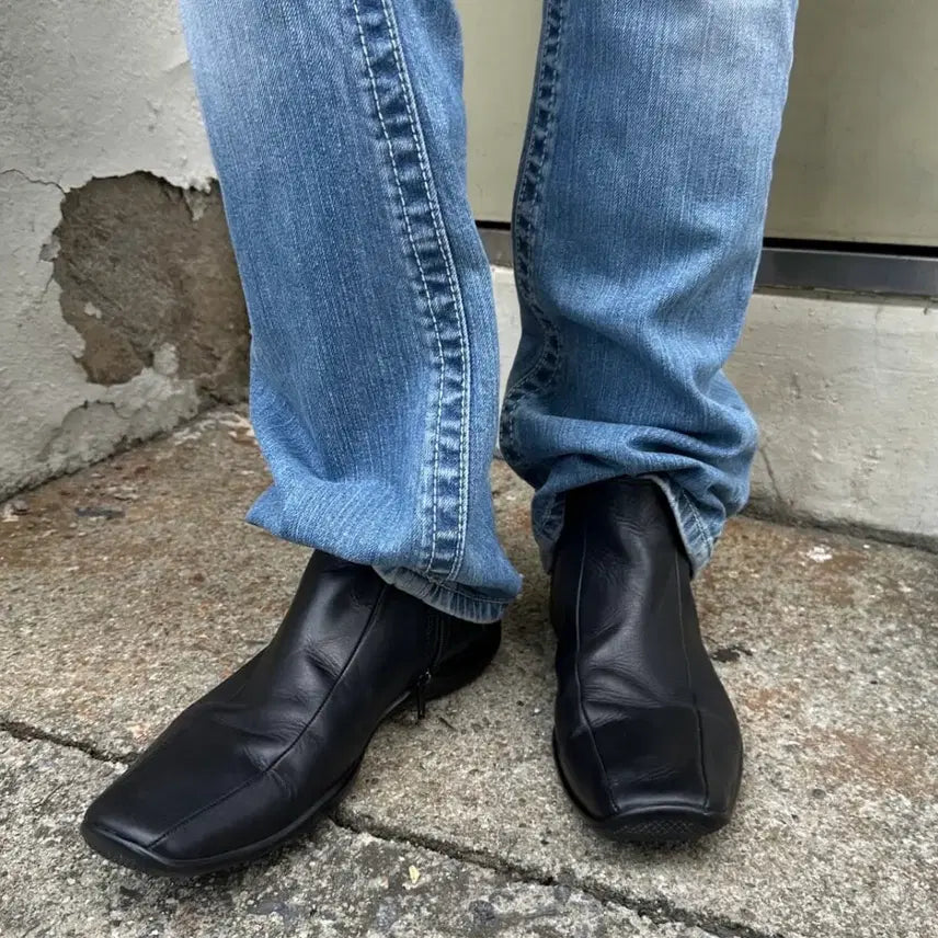 [BUNJANG] Prada Square Toe Leather Boots / 프라다 스퀘어토 레더부츠