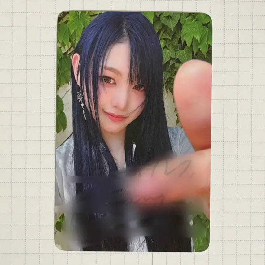 [BUNJANG] RESCENE Mina Signed Photocard / 리센느 미나미 싸인포카