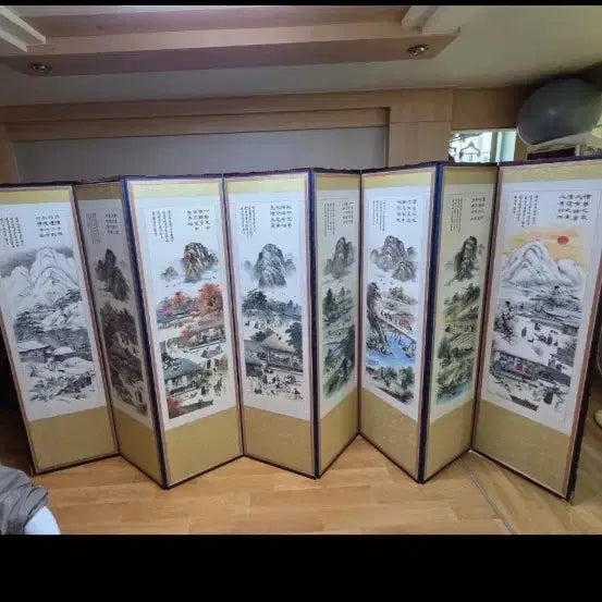 [BUNJANG] Traditional Landscape Painting 8-Panel Folding Screen / 전통 산수화 병풍 8폭