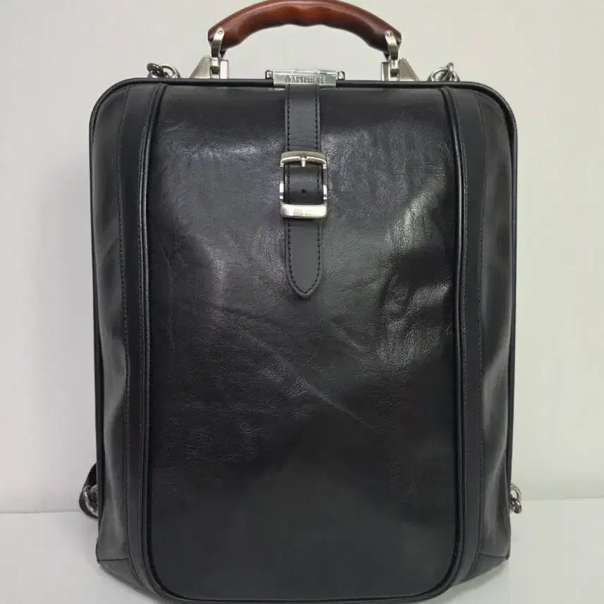 [BUNJANG] Artpier Black Leather Backpack / 아트피어 블랙 가죽 백팩