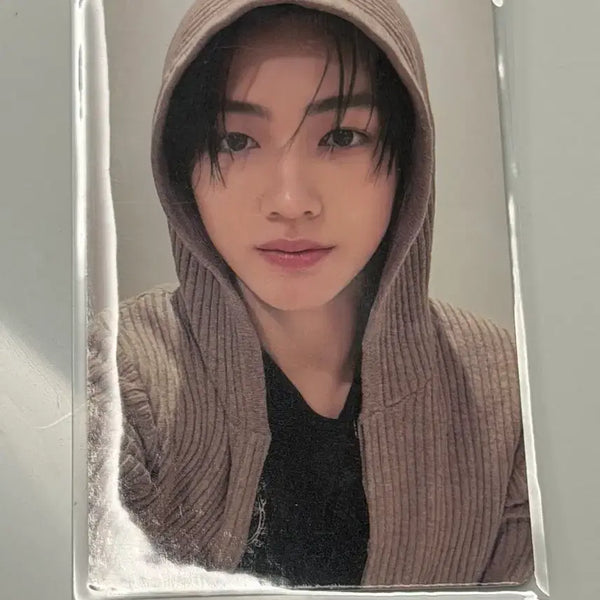 [BUNJANG] E'LAST Seonghyeon E'LAST X OFFICIAL Photocard / 코르티스 성현 이즈위 양도