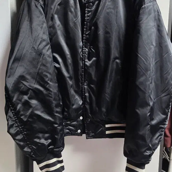 [BUNJANG] Solid Homme Back Logo Varsity Jumper Size 48 / 솔리드옴므 백로고 바시티 점퍼 48사이즈