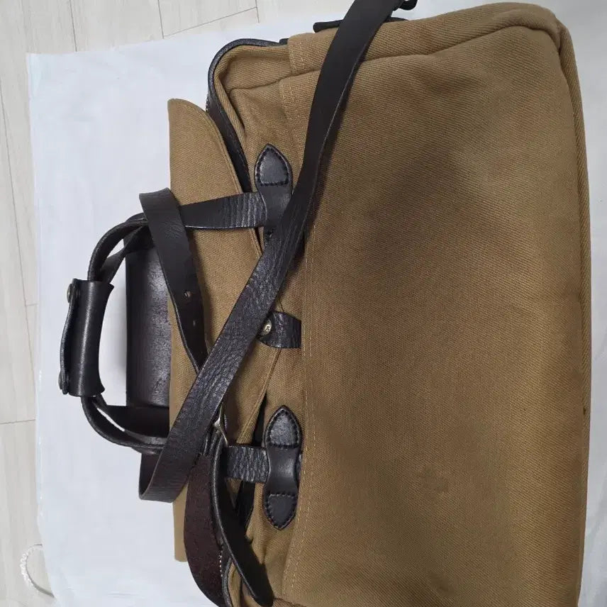 [BUNJANG] Filson 256 Tan Briefcase / 필슨 256 tan