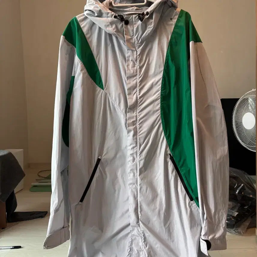 [BUNJANG] Asics Kiko Kostadinov Raincoat / 아식스 키코 레인코트 키코코스타디노브 코트
