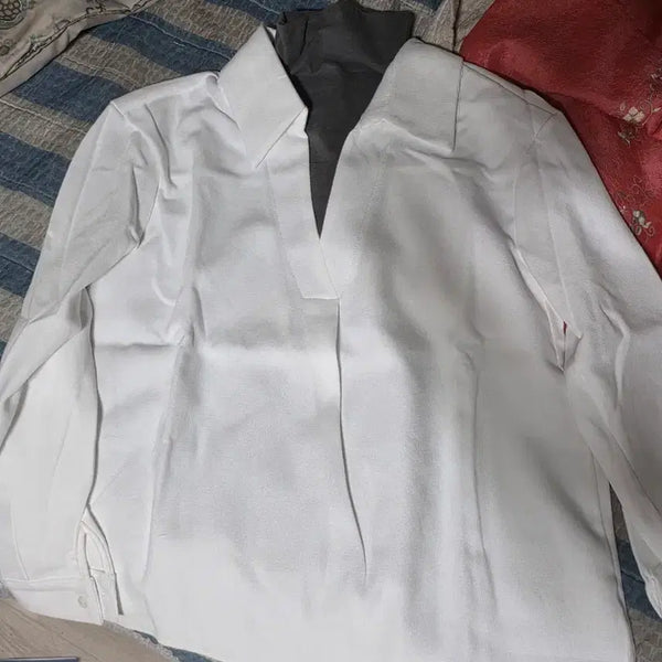 [BUNJANG] Turtleneck & Collared T-Shirt Set / 옷 판매합니다