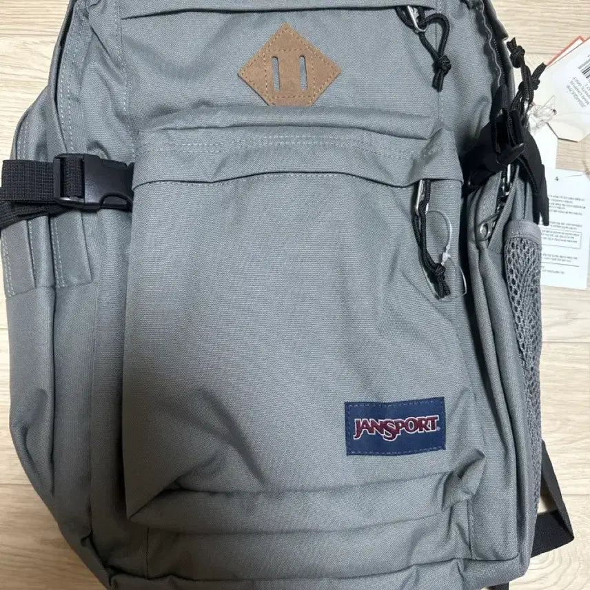 [BUNJANG] JanSport Main Campus Backpack 32L / 새상품 잔스포츠 메인 캠퍼스 백팩 학생가방 32L 팝니다