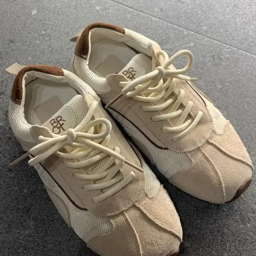 [BUNJANG] Suede Panel Sneakers Beige / 스웨이드 배색 스니커즈 베이지
