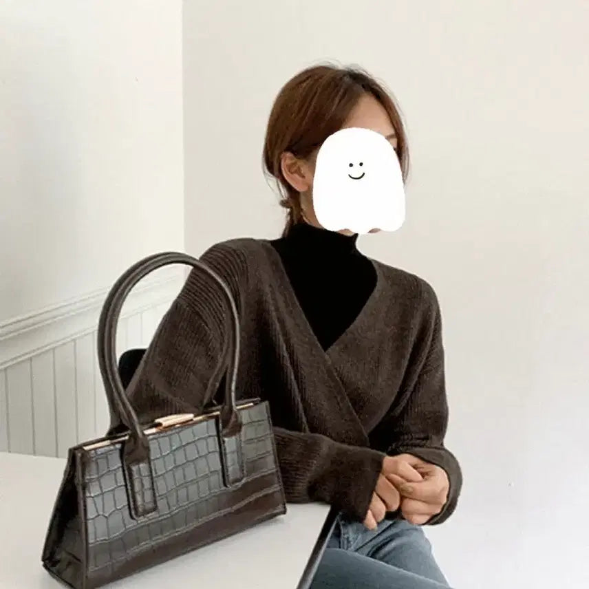 [BUNJANG] Knit Sweater Ivory, Brown / 랩 니트 아이보리, 브라운