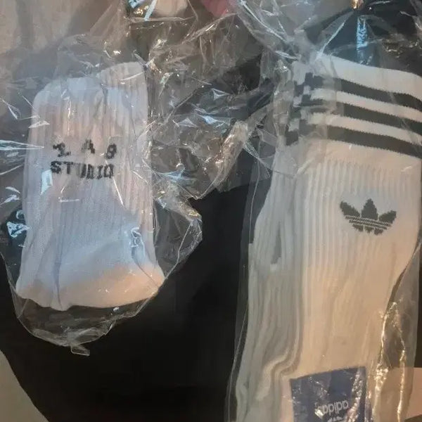 [BUNJANG] Adidas and IAB Studio Socks Bundle Set / 아디다스 양말 2  아이앱스튜디오 양말 1