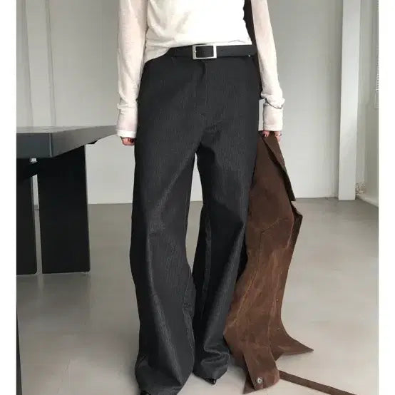 [BUNJANG] Yours NOET Herringbone Wide Pants / [유어즈] NOET 헤링본 와이드 팬츠