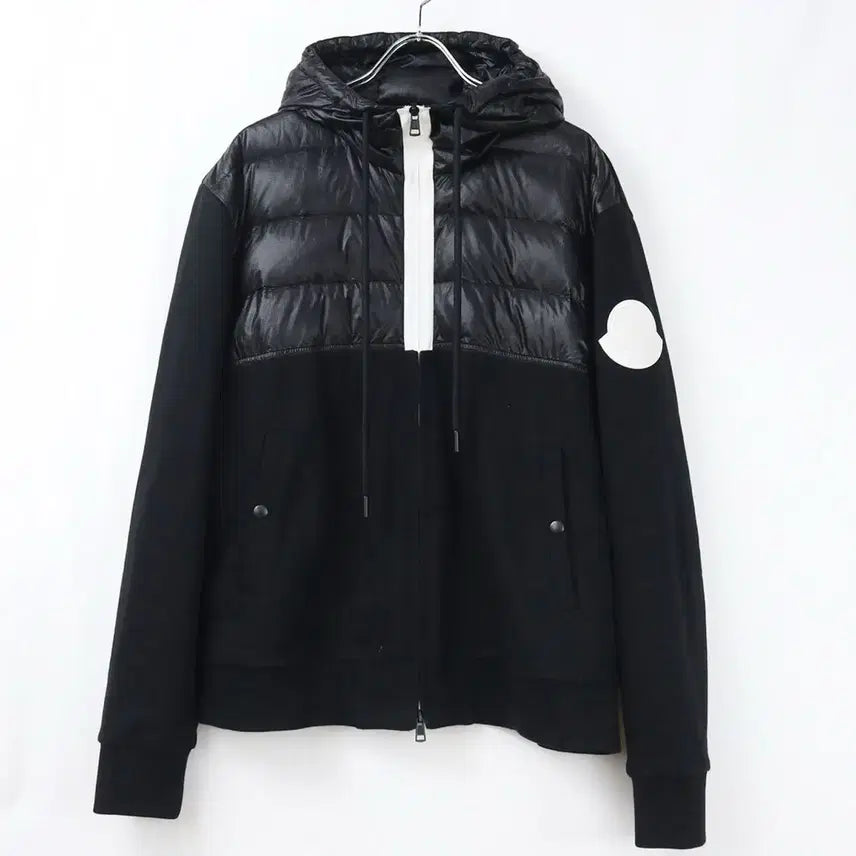 [BUNJANG] Moncler Hooded Zip-Up Jacket / 몽클레어 후드집업