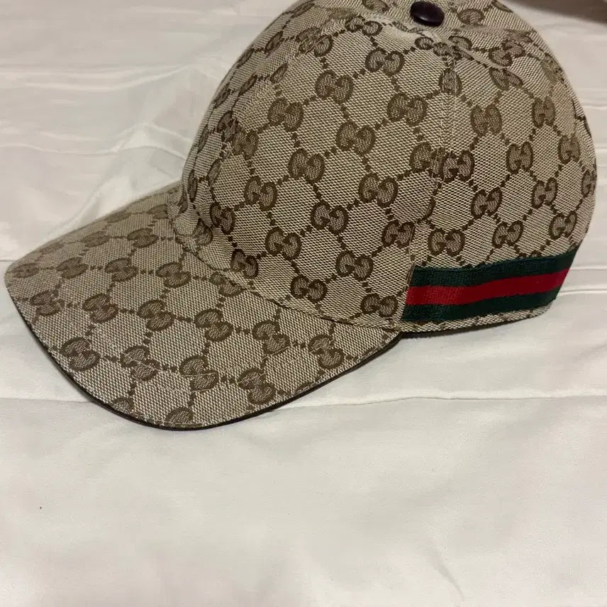 [BUNJANG] Gucci GG Baseball Cap Beige / 구찌 GG 볼캡 베이지