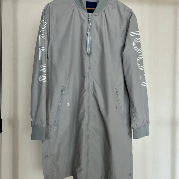 [BUNJANG] Lightweight Windbreaker Jacket / 바람막이 점퍼
