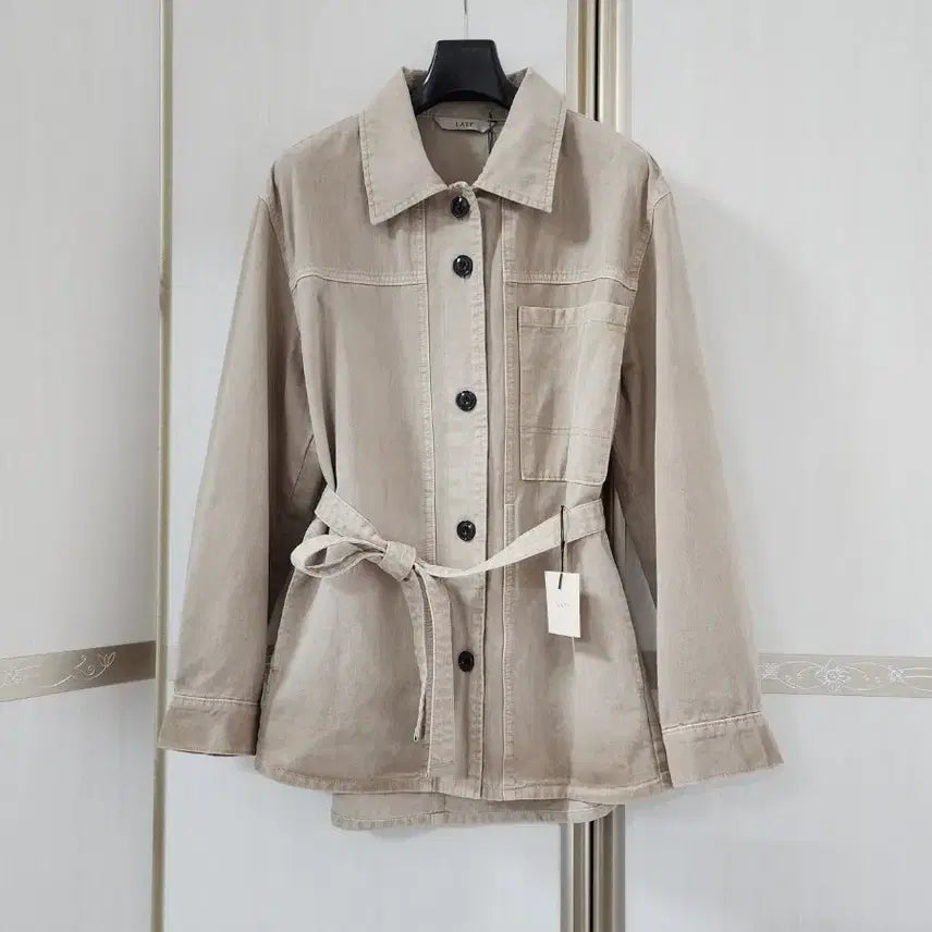 [BUNJANG] TIME(&)WIDE LATT Belted Patch Pocket Collar Denim Jacket / 한섬 LATT 래트 벨티드 패치 포켓 칼라 데님 자켓. 새상품