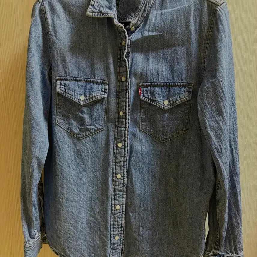 [BUNJANG] Levi's Denim Shirt XS / 리바이스 데님 셔츠 청자켓 xs