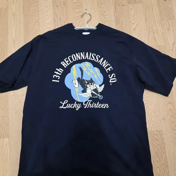 [BUNJANG] Outstanding Nineteen T-Shirt / 아웃스탠딩 반팔 티셔츠