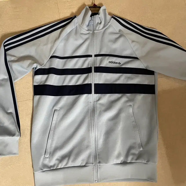 [BUNJANG] Adidas Track Top Jersey Blue/Navy / 아디다스 트랙탑 블루/네이비 하늘색 져지