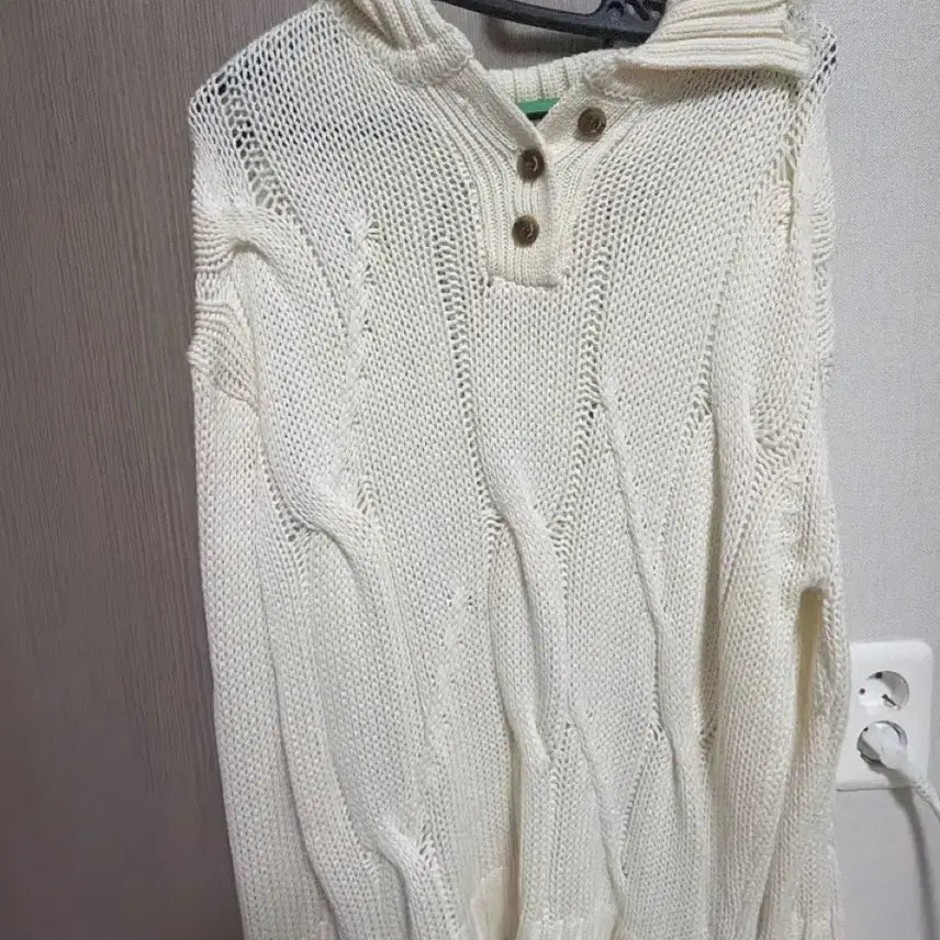 [BUNJANG] Matinkim Knit Sweater / 마뗑킴 니트 스웨터