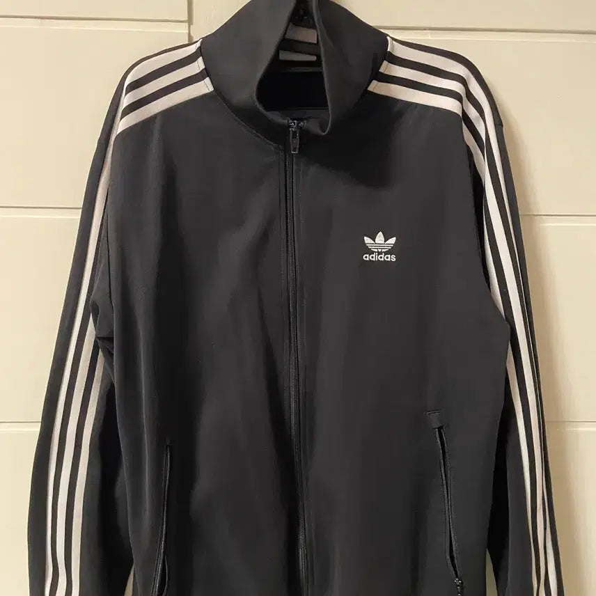 [BUNJANG] Adidas Three-Stripe Track Jacket Jersey / 아디다스 삼선 트랙탑 자켓 블랙 져지 투웨이