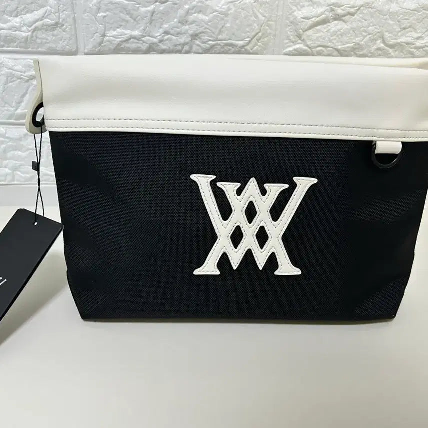[BUNJANG] ANew Golf Pouch Black & White / ANew Golf 파우치 블랙 화이트