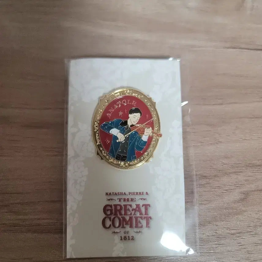[BUNJANG] Great Comet Anatole Badge / 뮤지컬  그레이트 코멧 아나톨 뱃지