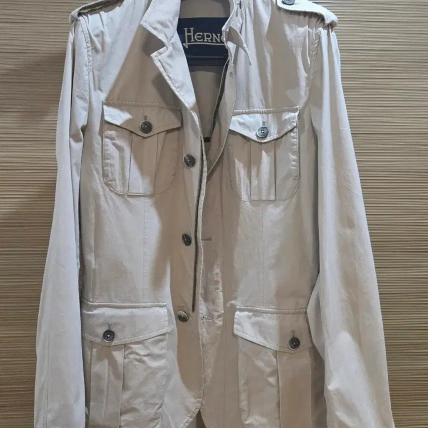 [BUNJANG] Herno Field Jacket Sandstone Size 48 / 에르노 필드자켓 48사이즈.