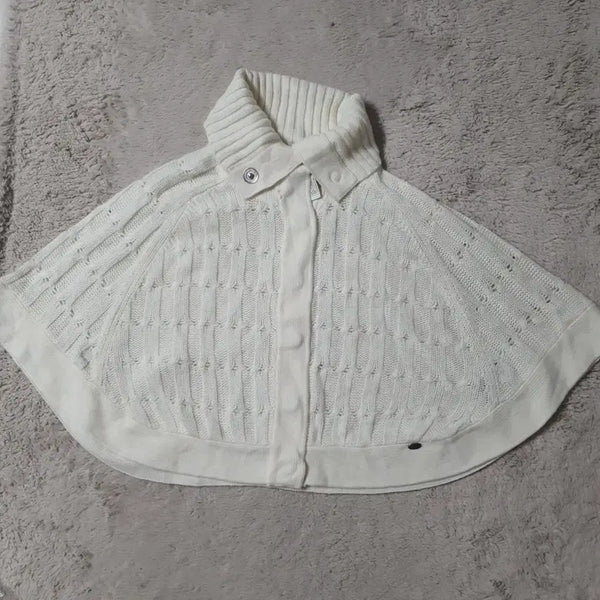 [BUNJANG] Guess White Knit Cape S-M / 게스 니트 망토 S~M  (233