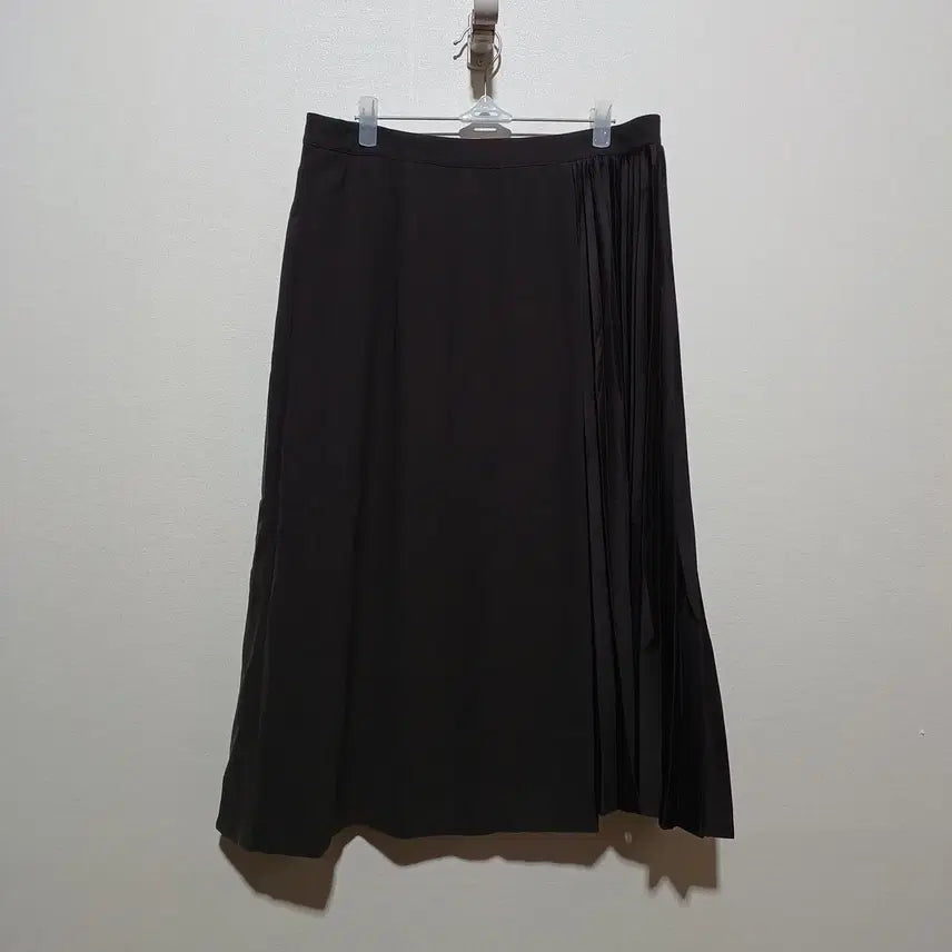 [BUNJANG] Vera Wang Pleated Skirt Size 77 / 베라왕 주름 치마 스커트 77 (26A2876)
