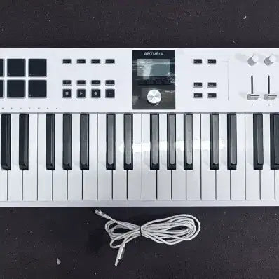 [BUNJANG] Arturia KeyLab Essential 88 MK3 Keyboard Controller / 아투리아 키랩 에센셜88 mk3 키랩 에센셜 88 MK3 에센셜88MK3