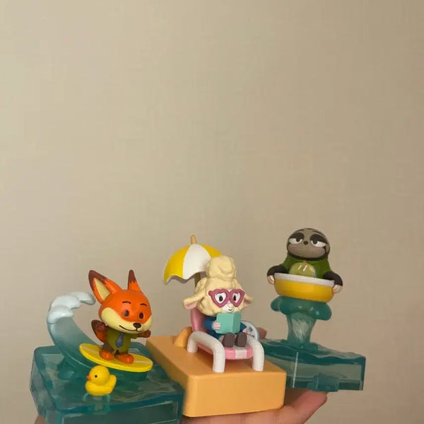[BUNJANG] Zootopia Summer Figures Nick, Flash, Dawn Set / 주토피아 썸머 피규어 닉, 플래시, 던입니다
