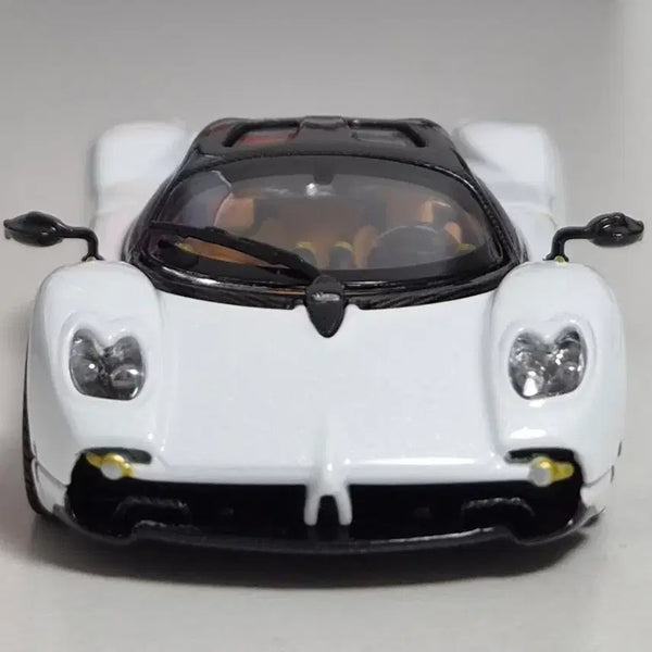 [BUNJANG] LCD Paganini Utopia 1:64 Scale Diecast Model / LCD 파가니 유토피아 화이트 1:64 다이캐스트