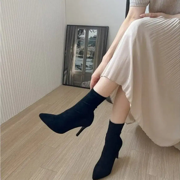 [BUNJANG] Black Suede Ankle Boots (230) / 230 삭스 앵클부츠 블랙 스웨이드 스틸레토 가을 겨울